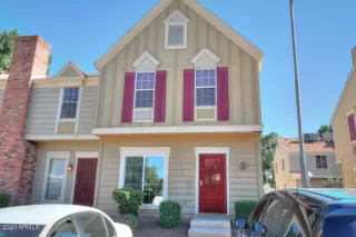 Photo #2: 6929889 Listing