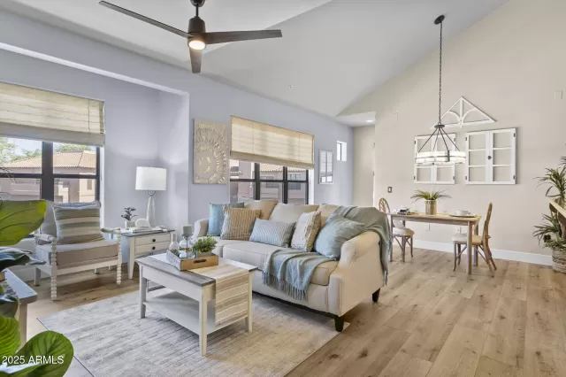 MLS: 6930126 Condo For Sale