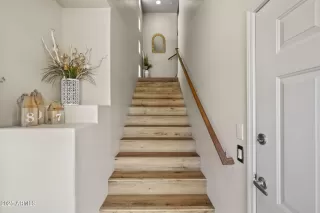 Photo #3: 6930126 Listing 