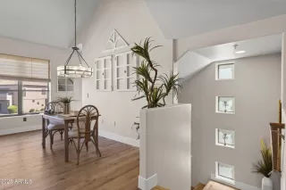 Photo #4: 6930126 Listing 