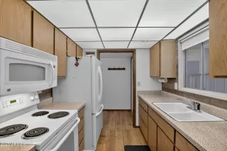 Photo #3: 6930179 Listing 