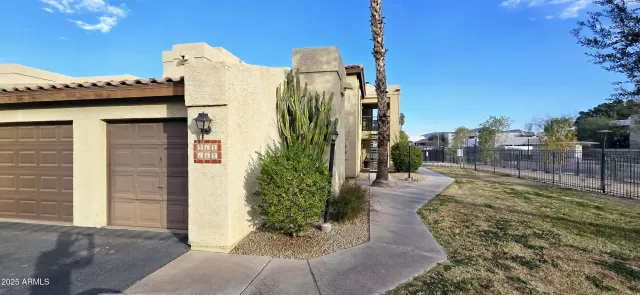 MLS: 6930288 Condo For Sale