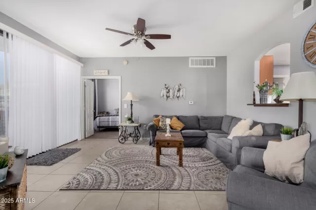 MLS: 6930427 Condo For Sale