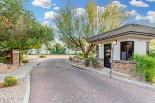 Photo #1: 6930427 Listing 