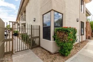 Photo #5: 6930427 Listing 