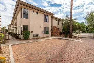 Photo #6: 6930427 Listing 