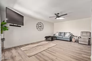 Photo #5: 6930505 Listing 