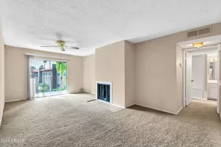 Photo #6: 6930589 Listing 