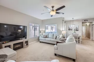 Photo #3: 6930622 Listing 