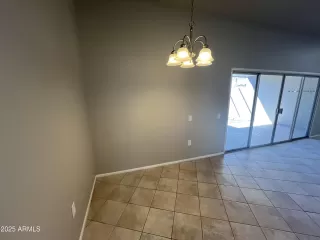 Photo #4: 6930659 Listing 