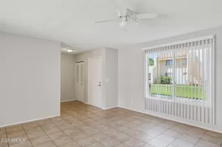 Photo #6: 6930726 Listing