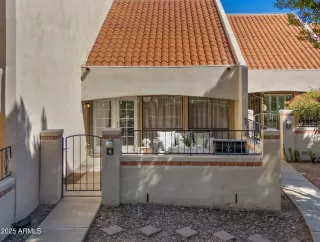 Photo #3: 6930773 Listing 