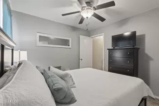 Photo #5: 6930828 Listing 