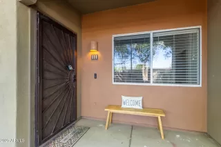 More Details about MLS # 6930926 : 1718 W COLTER STREET#111
