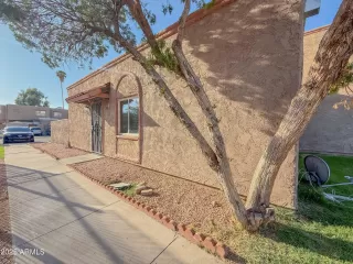 Photo #3: 6930970 Listing 