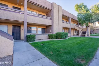 More Details about MLS # 6930977 : 3535 W TIERRA BUENA LANE#156