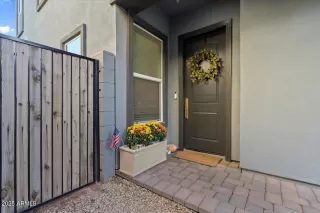 Photo #2: 6931014 Listing 