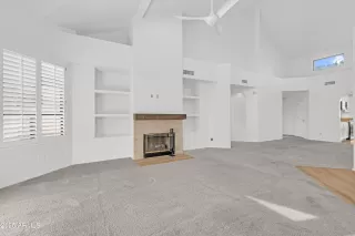 Photo #5: 6931081 Listing 