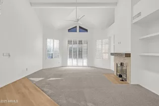 Photo #6: 6931081 Listing 