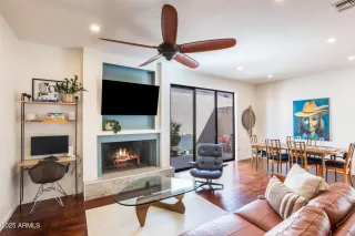 Photo #1: 6931144 Listing 