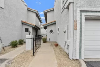 Photo #5: 6931411 Listing 