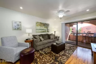 Photo #6: 6931470 Listing