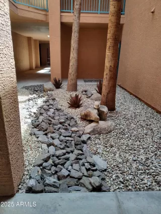 Photo #3: 6931473 Listing 