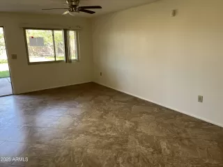 Photo #3: 6931494 Listing