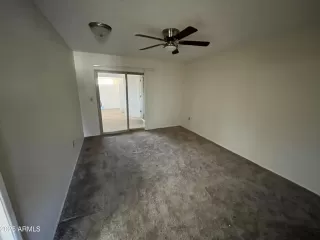 Photo #6: 6931494 Listing