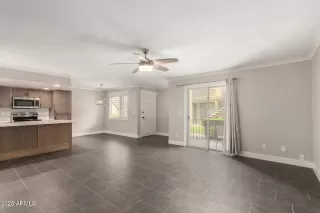 Photo #6: 6931565 Listing 