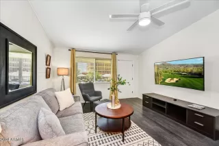 Photo #3: 6931569 Listing 