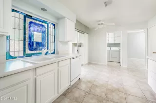 Photo #3: 6931573 Listing