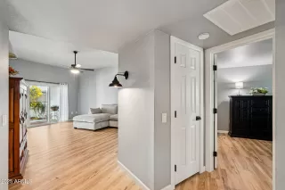 Photo #3: 6931637 Listing