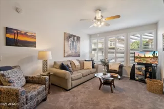 Photo #5: 6931715 Listing 