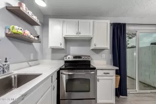 Photo #6: 6931812 Listing 