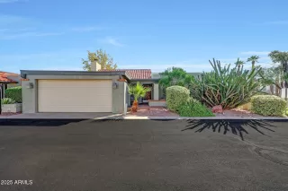 More Details about MLS # 6931830 : 6505 N 12TH WAY