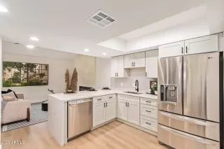 Photo #2: 6931888 Listing