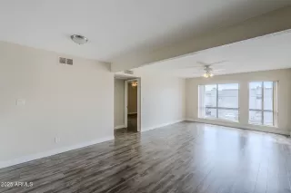 Photo #1: 6931895 Listing 