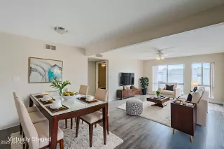 Photo #2: 6931895 Listing 