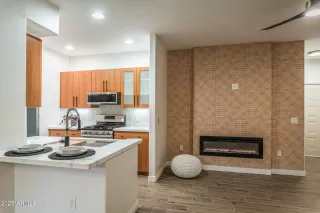 Photo #2: 6931924 Listing 