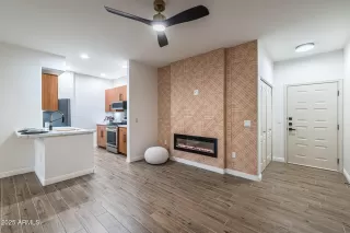 Photo #3: 6931924 Listing 