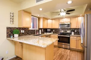 Photo #3: 6931970 Listing 