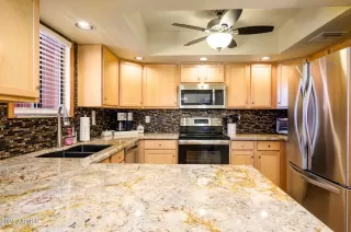 Photo #4: 6931970 Listing 