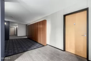 Photo #6: 6932203 Listing