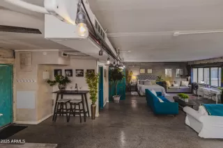 Photo #4: 6932274 Listing 