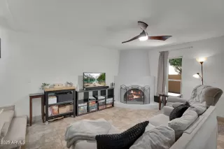 Photo #4: 6932355 Listing