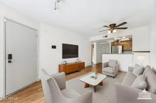 Photo #4: 6932435 Listing 