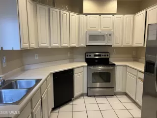 Photo #4: 6932436 Listing 