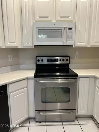 Photo #6: 6932436 Listing 