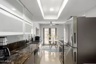 Photo #6: 6932452 Listing 